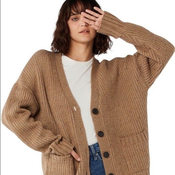 Sweaters - Tan size medium knit sweater cardigan; button down